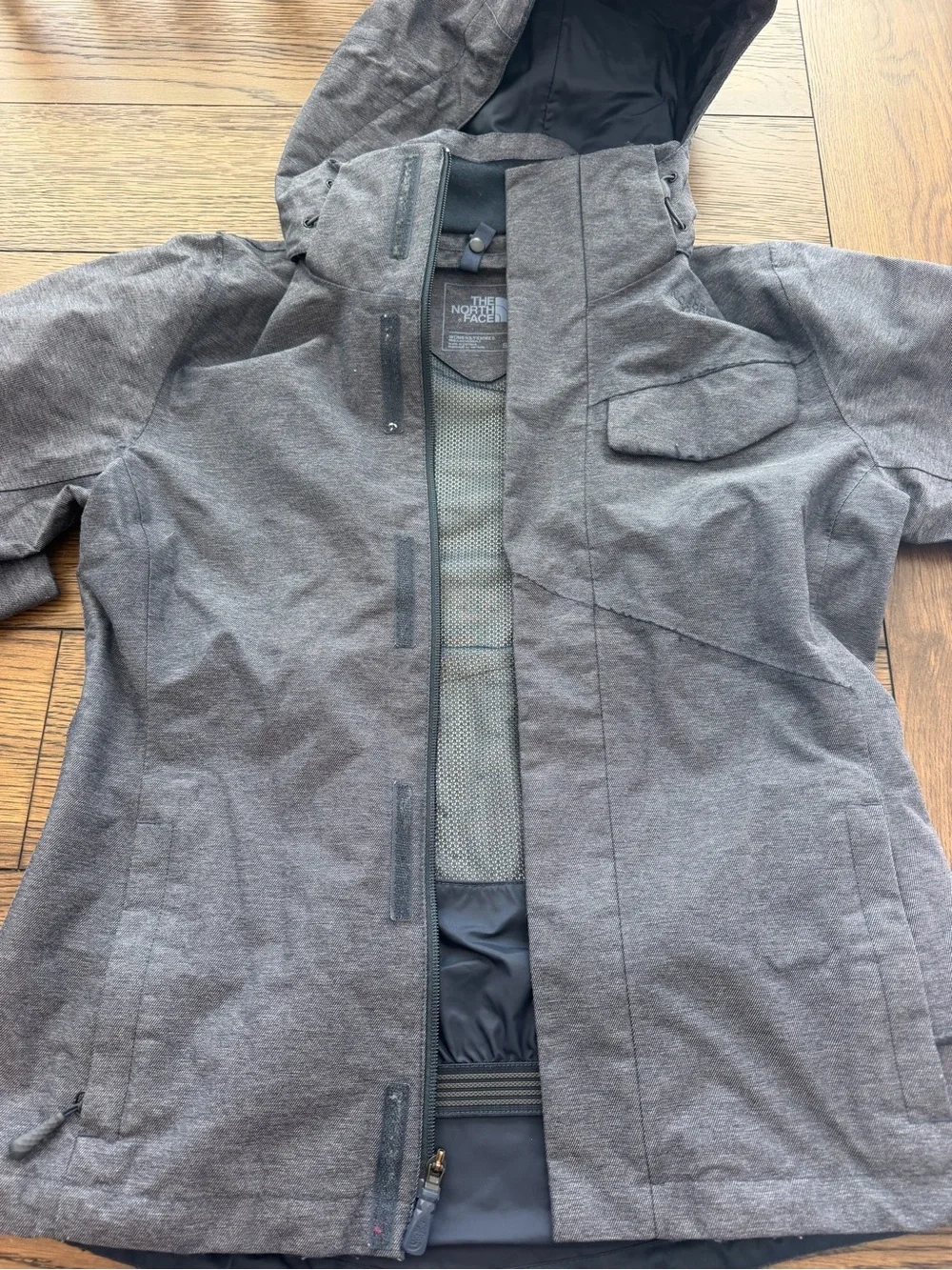 The North Face women’s Hooded Gray Shell Jacket size small